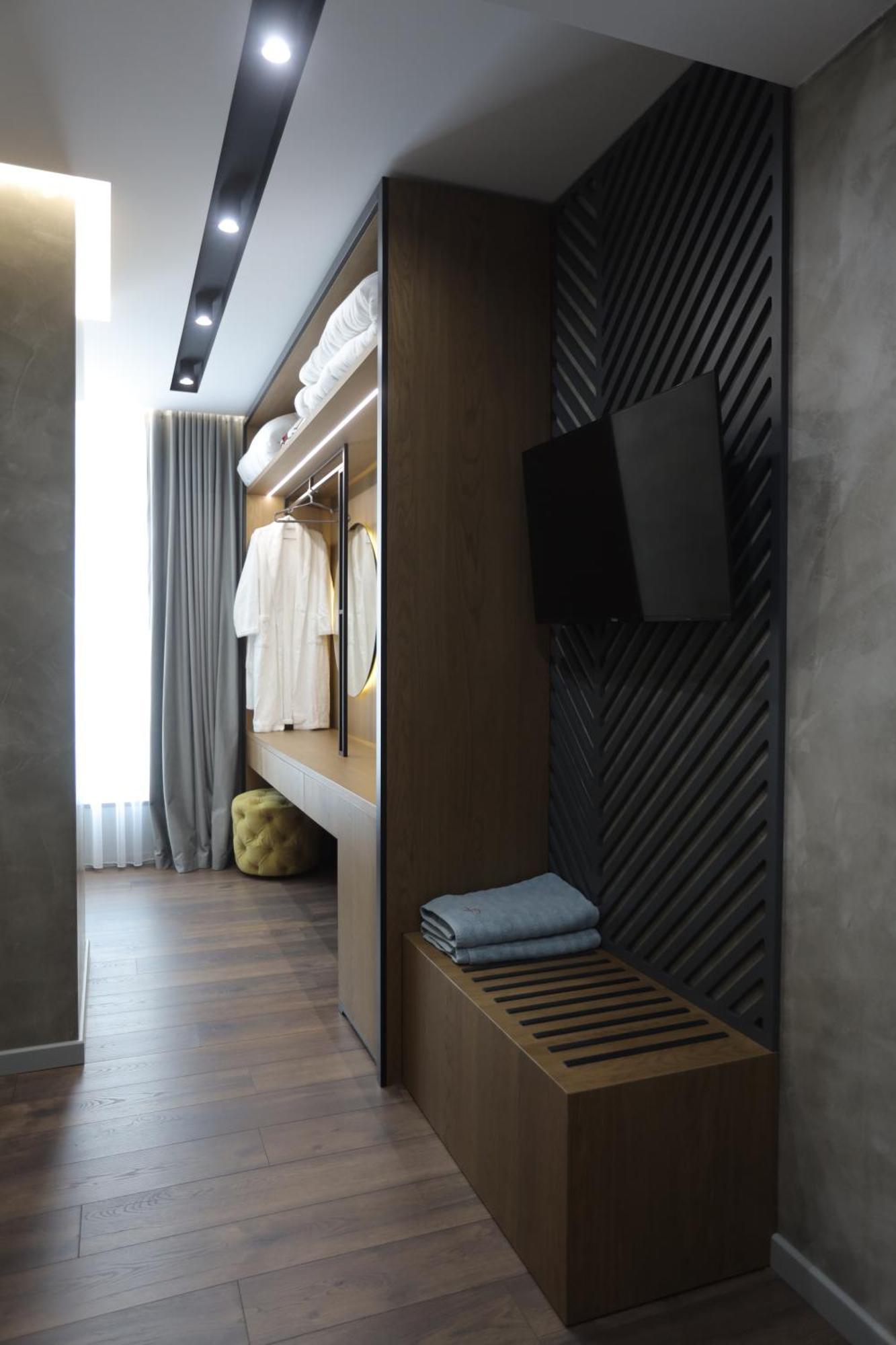Ap Hotel Boutique Vlore Bagian luar foto